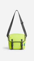 Crossbody Bag Neon Volt aus mattem Synthetik