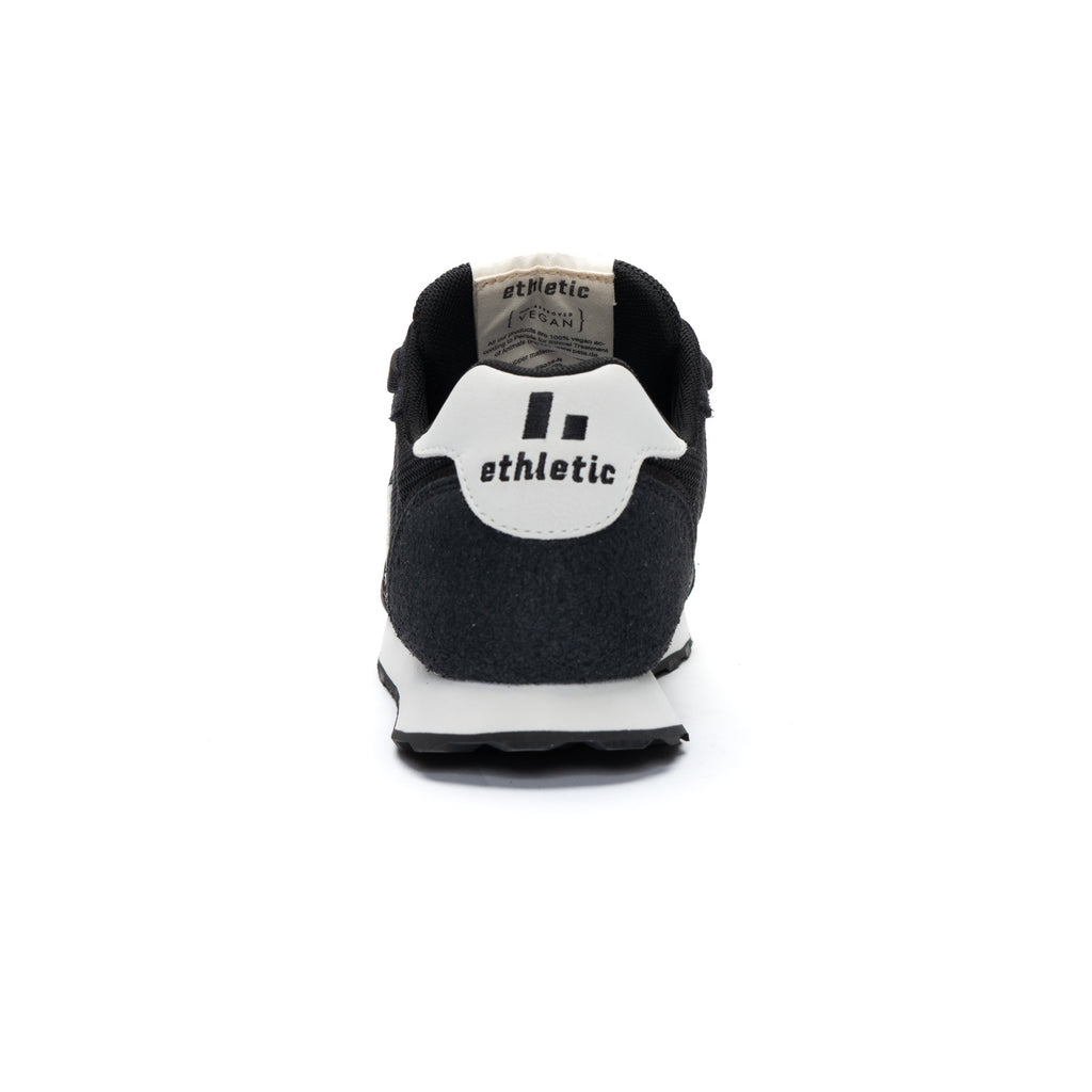 Fair Runner Donovan Jet Black | Jet Black