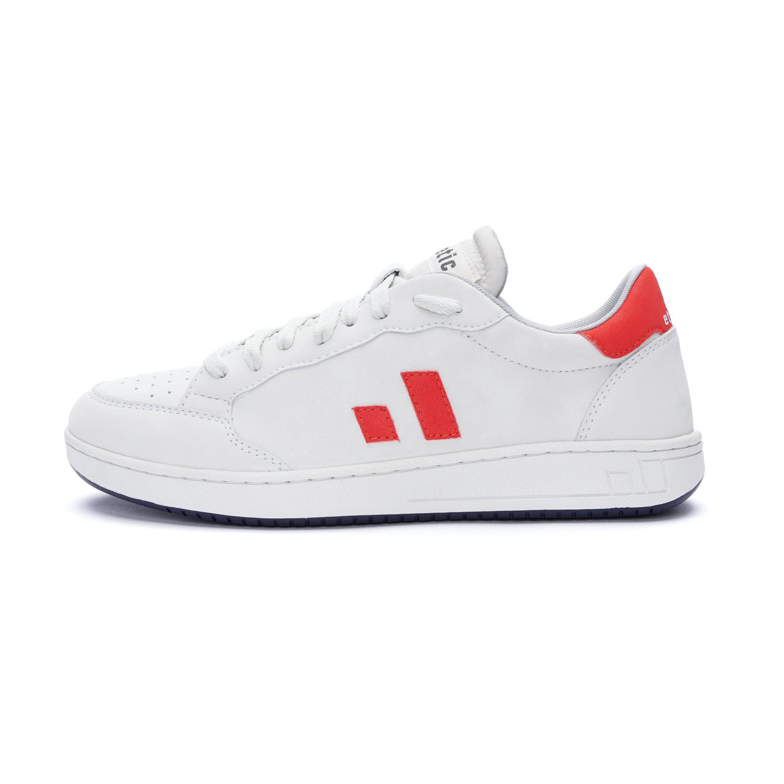 Jesse Chalk White | Red Pepper