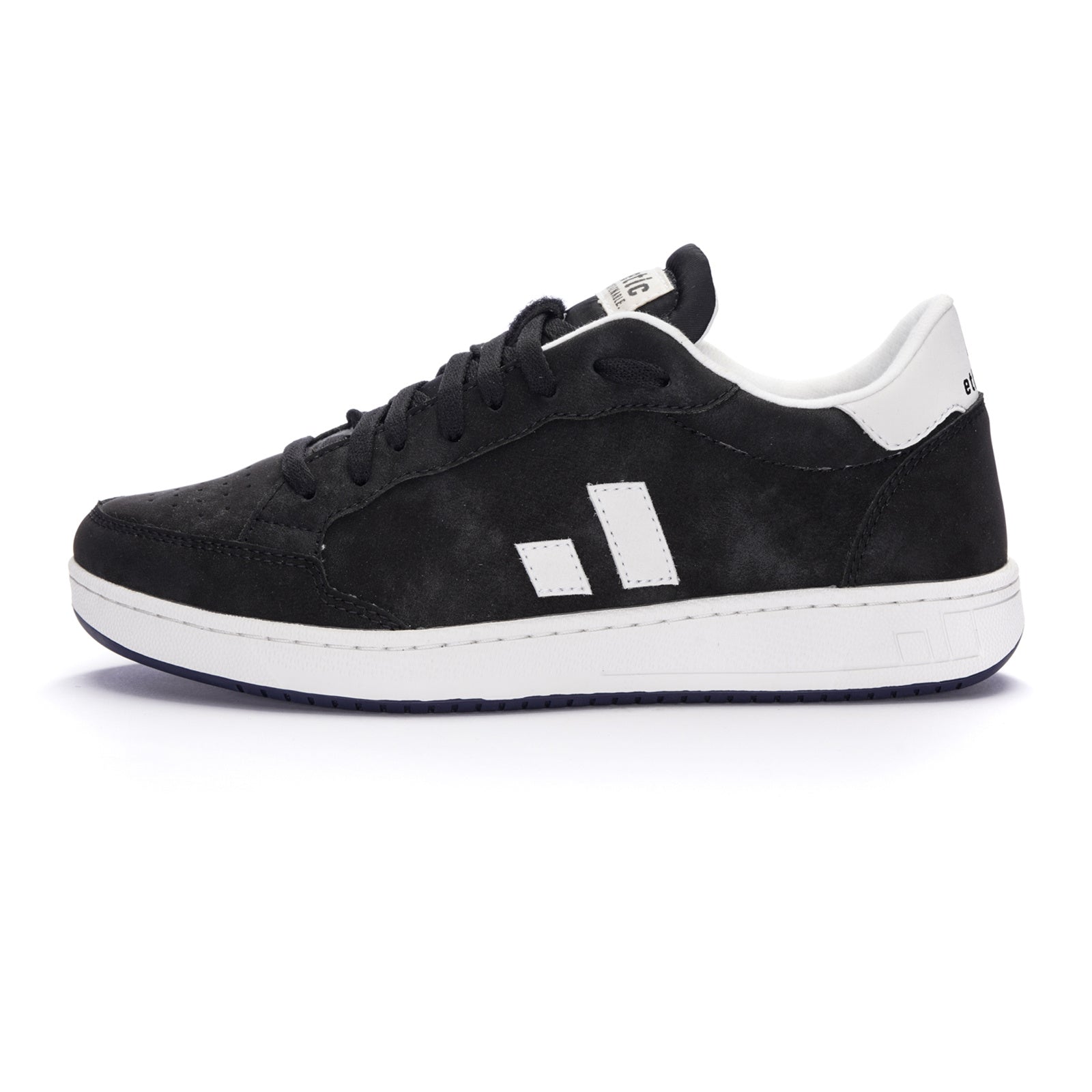 Jesse Lo Cut Classic Jet Black | Chalk White