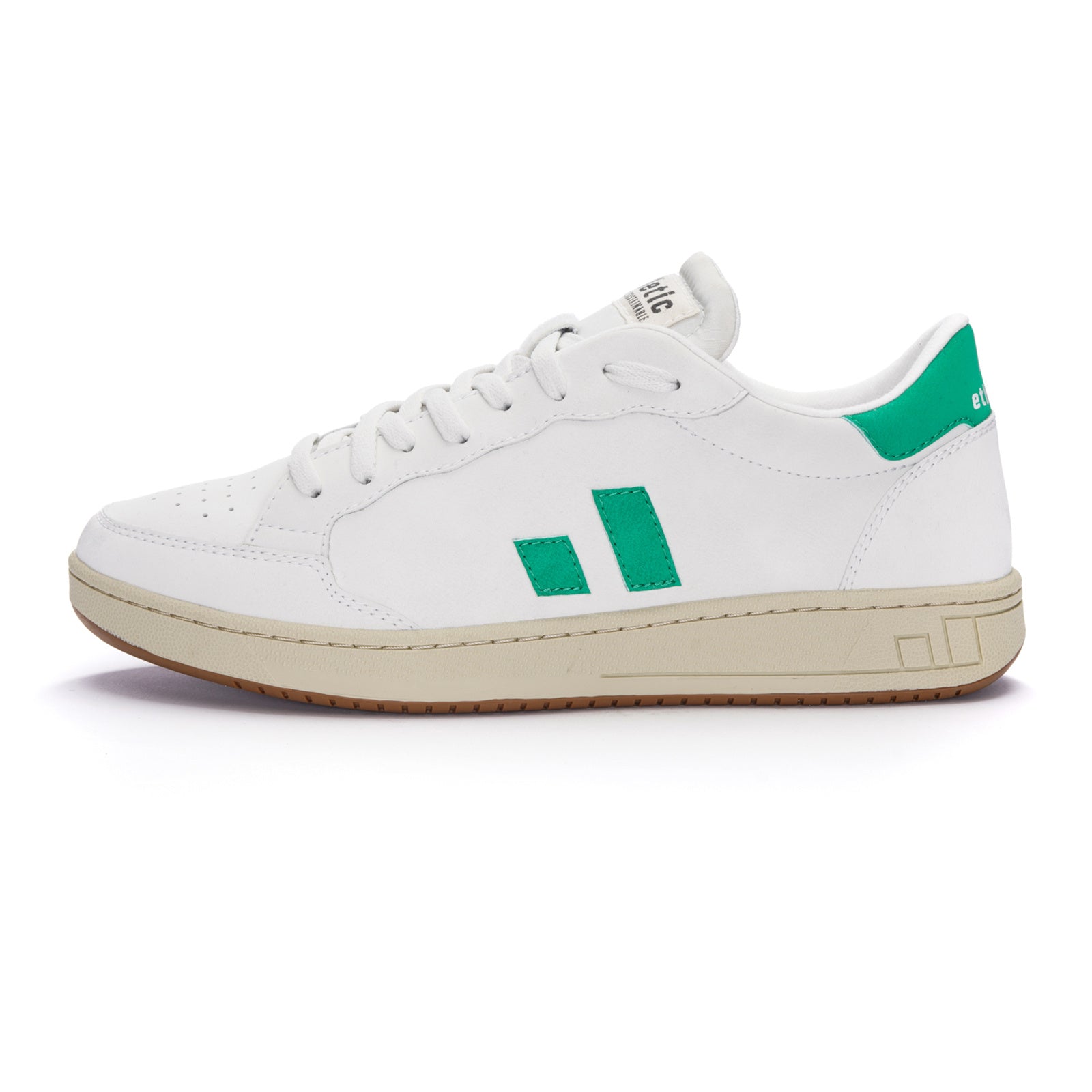 Jesse Lo Cut Classic Chalk White | Frog Green